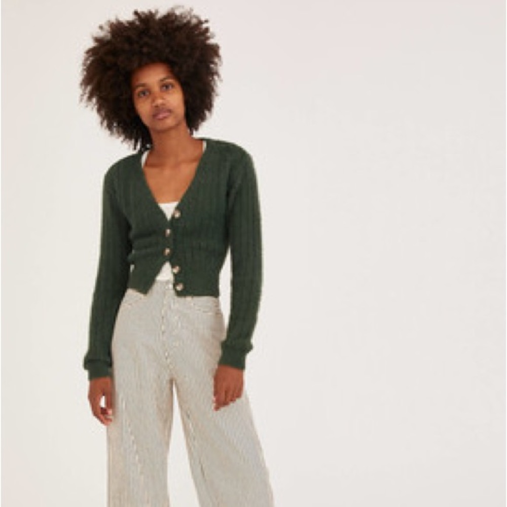 uo madie fuzzy fitted cardigan dark green